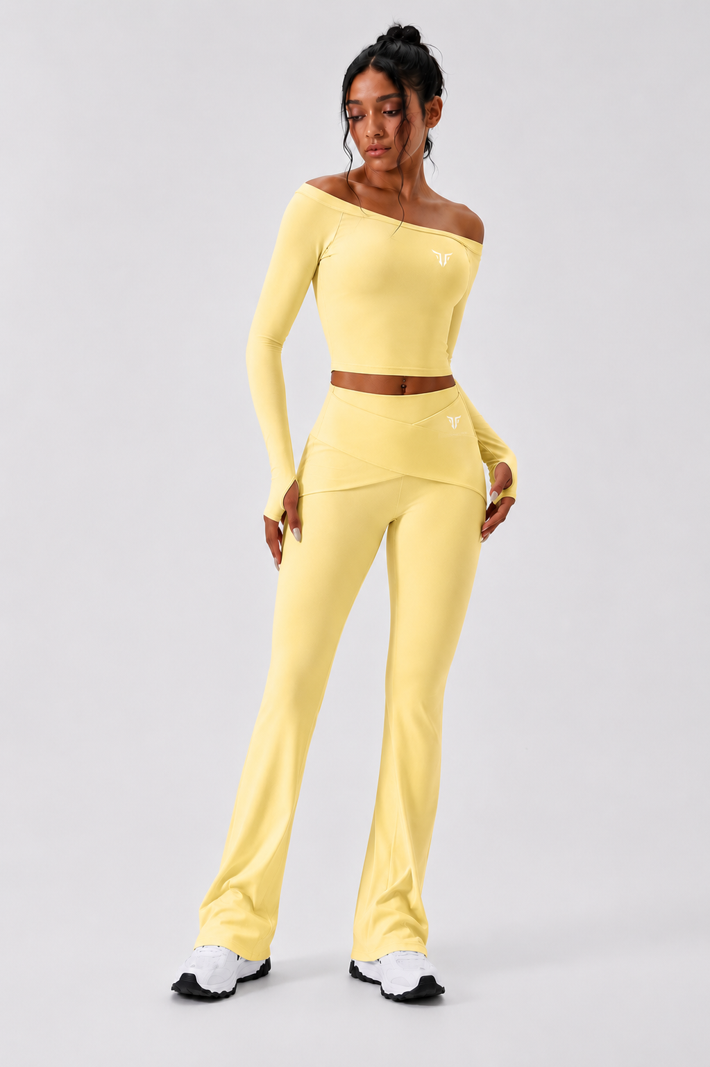 IRONVEIL – Ensemble Sport 2 Pièces | Bra Épaules Dénudées + Leggings Taille Haute Séchage Rapide